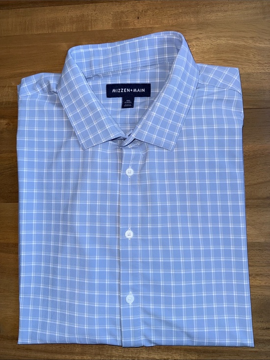Mizzen+Main Other - Mizzen + Main Light Blue & White Windowpane Dress Shirt
